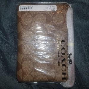 Authentic coach wristlet